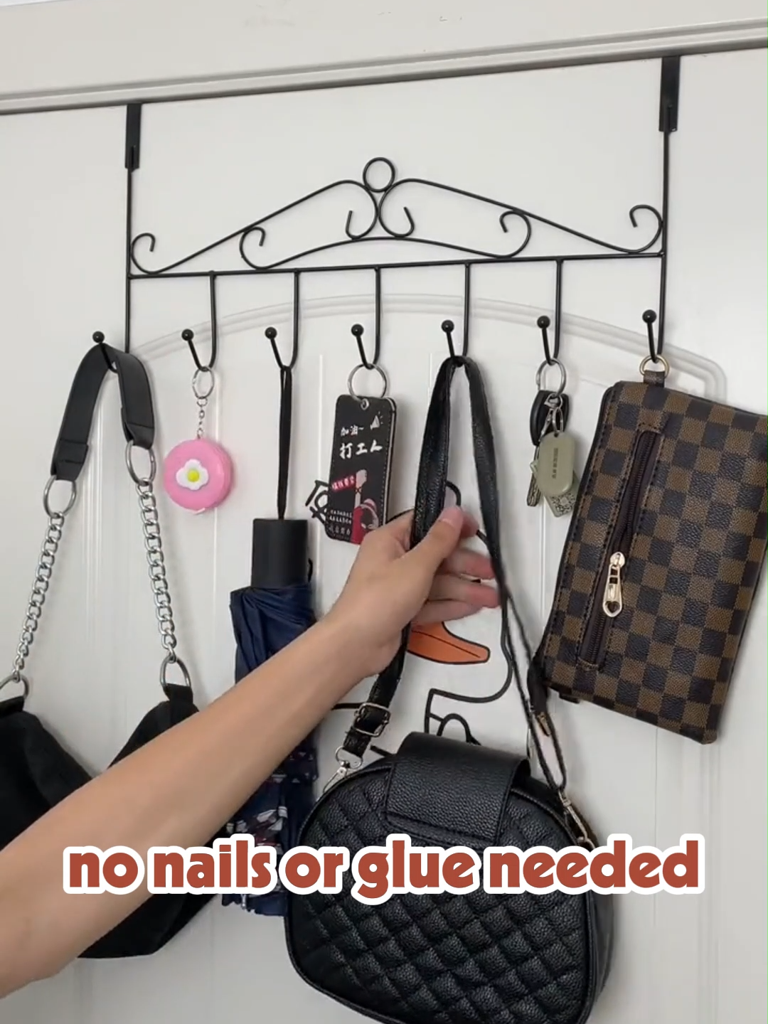 Are you tired of clutter everywhere? Try hooks behind the door, convenient and versatile. #hook #clothhook #doorhooks #doorhook #doorhookhanger #doorhooksforclothes #doorhanger