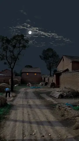 Bóng dáng quen thuộc ấy giờ con không được nhìn thấy nữa ròi rồi ông ơi 😔🍃🌙🏚️#annhien #anyen #kyucxua #hoainiem #quehuong #tuoitho8x9x #tuoitho #quenha 