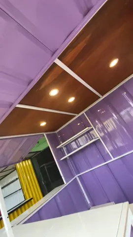 Ungu unyu unyu ya gaessss… Tunggu apalagi gaesss… apa g mau jualan jadi digandrungin pembeli… Yok langsung inbox wa mimin ya gaesss… 085274442447 #fyp #boothcontainer #lanlingroup #boothkontainerkonter #boothdesign #pabrikboothkontainer #boothkontainerjambi #boothkontainerpadang #boothkontainerpekanbaru #boothkontainermurah #cafekontainerbungo #boothkontainersabak #pabrikbooth #neonbox #tehpoci #boothkontainerpalembang #cafekontainerbanjarbaru #smoothies #boothviral #cafekontainerunik 