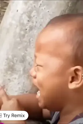 This baby was having a bad day. #babies #china #asian #funny #lmao #badday #yuckfou #fyp #crying #cryingchild #thefinger 
