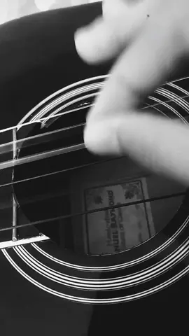 Remember the music 🎶 #guitar #music #foryou #viral #xxxtentacion #song #makeit100k #dontunderreviewmyvideo #unfreezemyacount #grow #sad #emotional #fypシ゚viral 