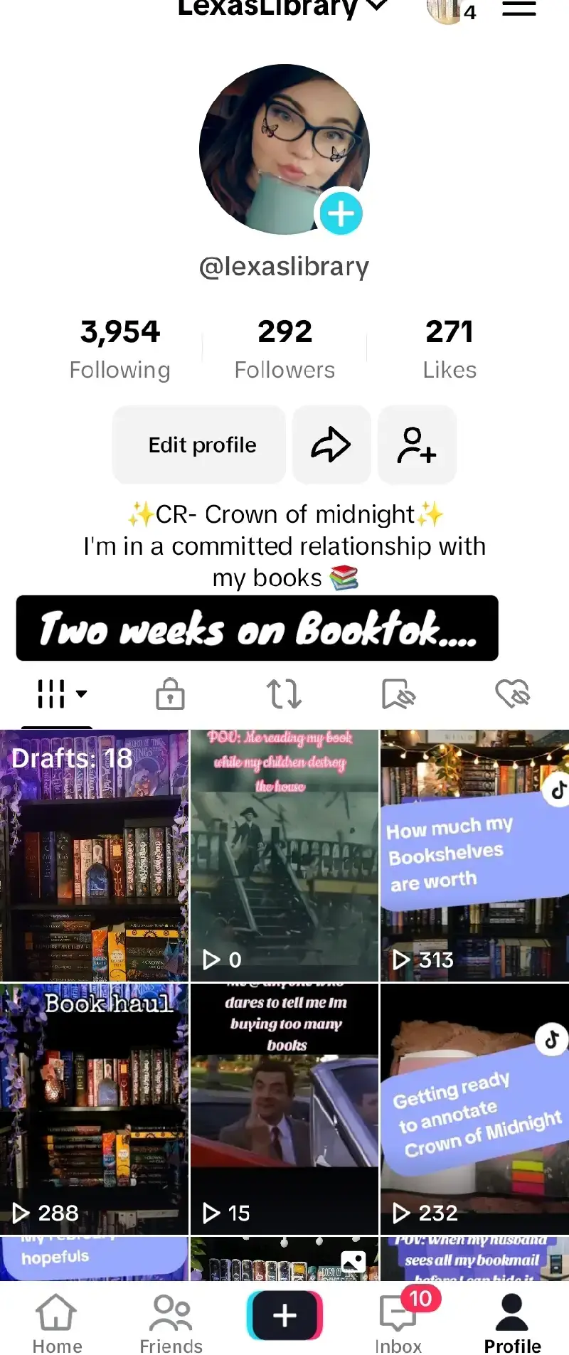 I am so greatful for every single one of you! I just wanted a space to talk about books and track my reading journey, and now I have all of you wonderful people here too! I know to most 500 doesn't seem like a lot, but if I walked into a room with 500 people it would be crazy... Thank you again for supporting me 🥰 #moodreading #bookmom #readermom #fantasyreadersofbooktok #bookhoarder 