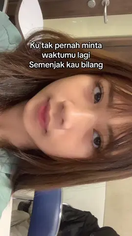 2 jam kemudian baru ngabarin