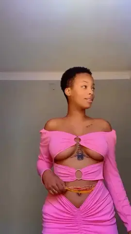 #dionguoma #chalenge #dionguomasenegal #bellefille #femmebelle #vues #dansesénégalaise #pourtoi #tiktoksenegal🇸🇳 #pourtoiiii #sexy😍🤤😍 #humour #purdionguoma #sousse 
