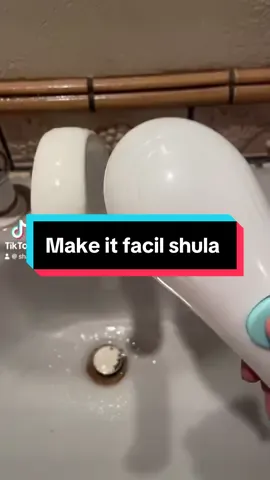 Hay que hacer facil shulas #magicbrush #housekeeping #clean #MomsofTikTok #mom #unique #blessed #makeitezy #Love 