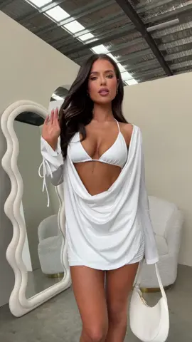 ✨Baddie affirmations only✨ ‘Cardi Set’ in White 🤍 #fyp #thatssofetchau #whiteoutfit 
