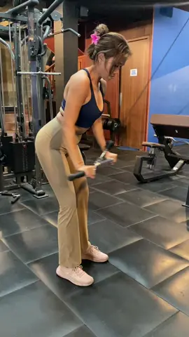 Ibu sexy #strongmom #workout #fujian 