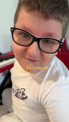 #singing #song #keving #k3vingabor #foryoupage #tiktok #tiktokmusic #tiktokviral #tiktoker #fun 
