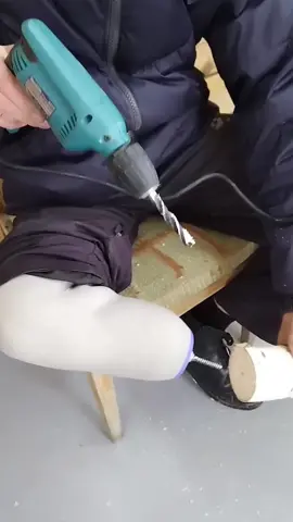 Prosthetic Legs Made From Tree Logs #tiktok #trending #wood #woodworking #survival #mechanical #prosthetic #disabilities #new #freelife #working #free 