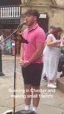Busking is my happy place. Its the only time I truly feel that my music makes a difference, seeing people smile dance and have fun makes me feel whole and hopefully one day I can put a smile on millions more faces. #milliondreams#thegreatestshowman#busking#fyp   