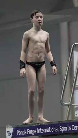 Time to dance... And do some diving! Tried some new dives and got some rip entries #ripentry #diving #platformdiving 