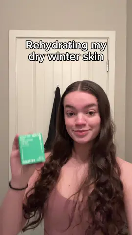 So hydrated!! 🔗 in bio and use code IQGTC15 for 15% off on innisfree.com @Innisfree US @Intern Queen #ad #innisfree_partner