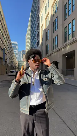 So into you . . . . . . #vintagestreetwear#fitslowkey#hmxme#303unknOwn #ynxfeed#instacool##reels #thriftstorefinds #thrifting #explore #explore #explorepage# instaphotos #fashion #fashioninspo #model #grwm #OOTD #ootdfashion #toronto#derekpsd#_.derekps