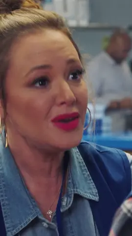 who's the champ? WOMEN #SecondAct #JenniferLopez #LeahRemini #Friends
