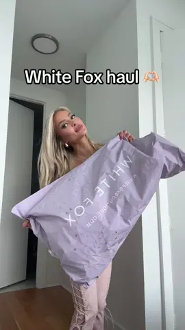 ily @White Fox Boutique 💙 #whitefox #tryonhaul 