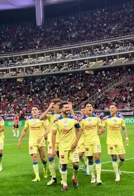 La mejor celebración vs Chivas 💣🦅//#clubamerica #americayya #america #vamosporla14 #mexico #estadioazteca #parati #fyp #fypシ #somosamerica #ligamx #futbolmexicano #mexico #Soccer #futbol #vamosporla15 #gol #penal