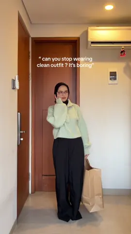 can you stop wearing clean outfit? no, absolutely no , never and ever. I prefer to mix and match my capsule wardrobe rather than buy fast fashion. what do you think about clean outfit?  #outfit #cleanoutfits #cleanoutfit #mixandmatch #stylingtips #outfitinspo #fashiontiktok #tiktoktainment #fypシ 