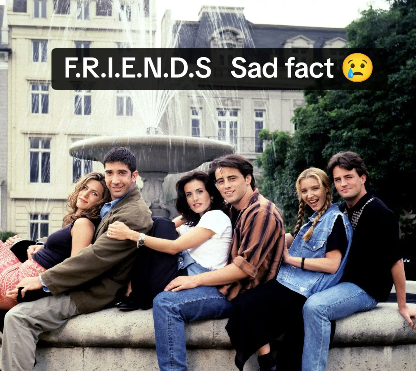 this is so sad 😭#friends #friendstvshow #joeytribbiani #chandlerbing #rachelgreen #phoebebuffay #rossgeller #monicageller #sad #news #fyp 