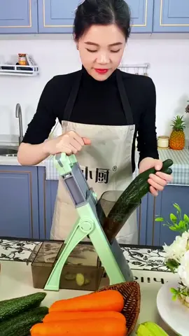 All you need is one such versatile vegetable cutter. It can be sliced, diced, or stripped, and the thickness of 0-8mm can be adjusted at will. Place an order in the online store, and the international logistics express will deliver it to your address.#foryou #tiktok #kitchen #usa🇺🇸 