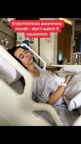 Happy International Women’s Day to my fellow endo warriors 💛 if you’re struggling, please know you’re not alone 💕 #endometriosis #endometriosisawareness #endometriosisawareness🎗️ #endometriosisawarenessmonth #laurenjayres 
