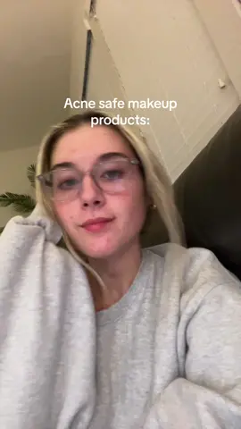 #greenscreen hope this helps✨✨ GIVEAWAY TOMORROW🤭 #confidentwithken #realisticroutineswithken #acnejourney #acneskin #hormonalacne #acnefighter #acneproneskin #acnepositivity #facerealityskincare 
