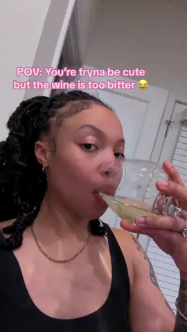 Lmaoooooo, knowing I dont like pinot grigio. It was also $5 so I shouldve known! 😂🤦🏾‍♀️ #wine #drinktok #fyp #explore #relatable 