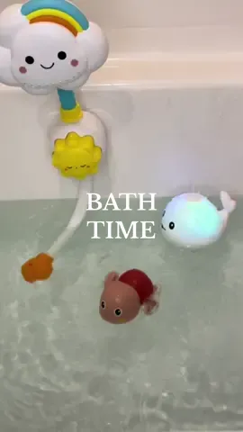 And this is how you free up 1 hour for yourself🤭 #bathtime #bathtimeroutine #momtok #babytoys #babytok 