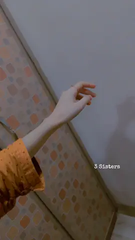 🥺🙈#sisterlove #deraismailkhan #unfrezzmyaccount #3sisters #foryoupage #foryou #ilu #100k #foryu #foryu #viralvideo #viral #fypシ #1million 