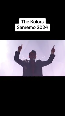 The Kolors - Un ragazzo una ragazza #thekolors #sanremo2024 #un #ragazzo #una #ragazza #canzoneitaliana #festival #sanremo #teatroariston @thekolors_stash 
