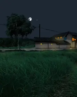 Trong ánh trăng lung linh, hồi tưởng về những kỷ niệm ngọt ngào của những đêm xưa 😊🍃, 🏚️ 🌙 #anyen #annhien #quenha #tuoitho #tuoitho8x9x #quehuong #hoainiem #kyucxua 