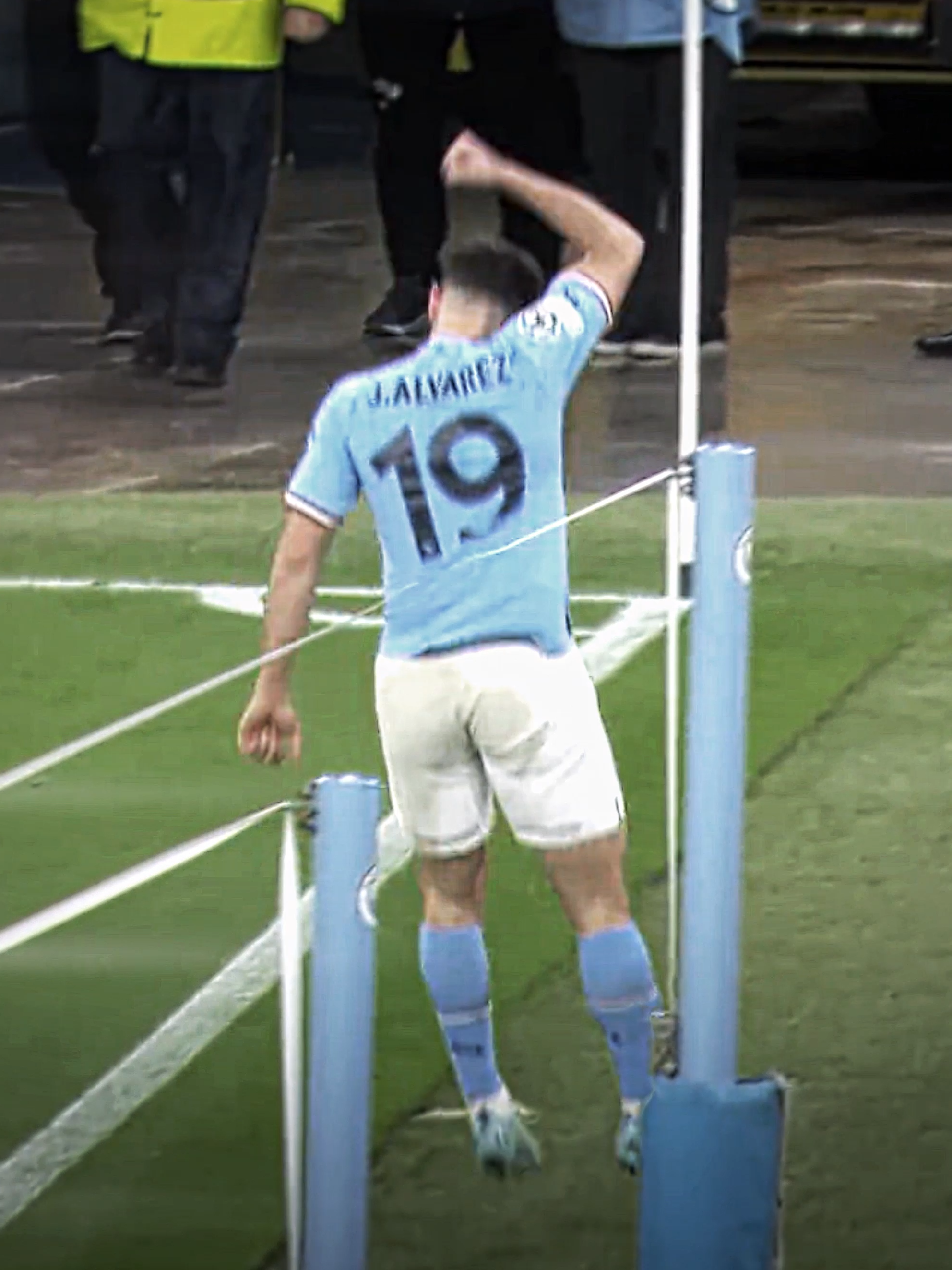 The Spider 🕷 #fyp #julianalvarez #viral #edit #edits #football #footballedit #viralvideo #spiderman #mancity #river #futbol #aftereffects #alvarez #blowthisup