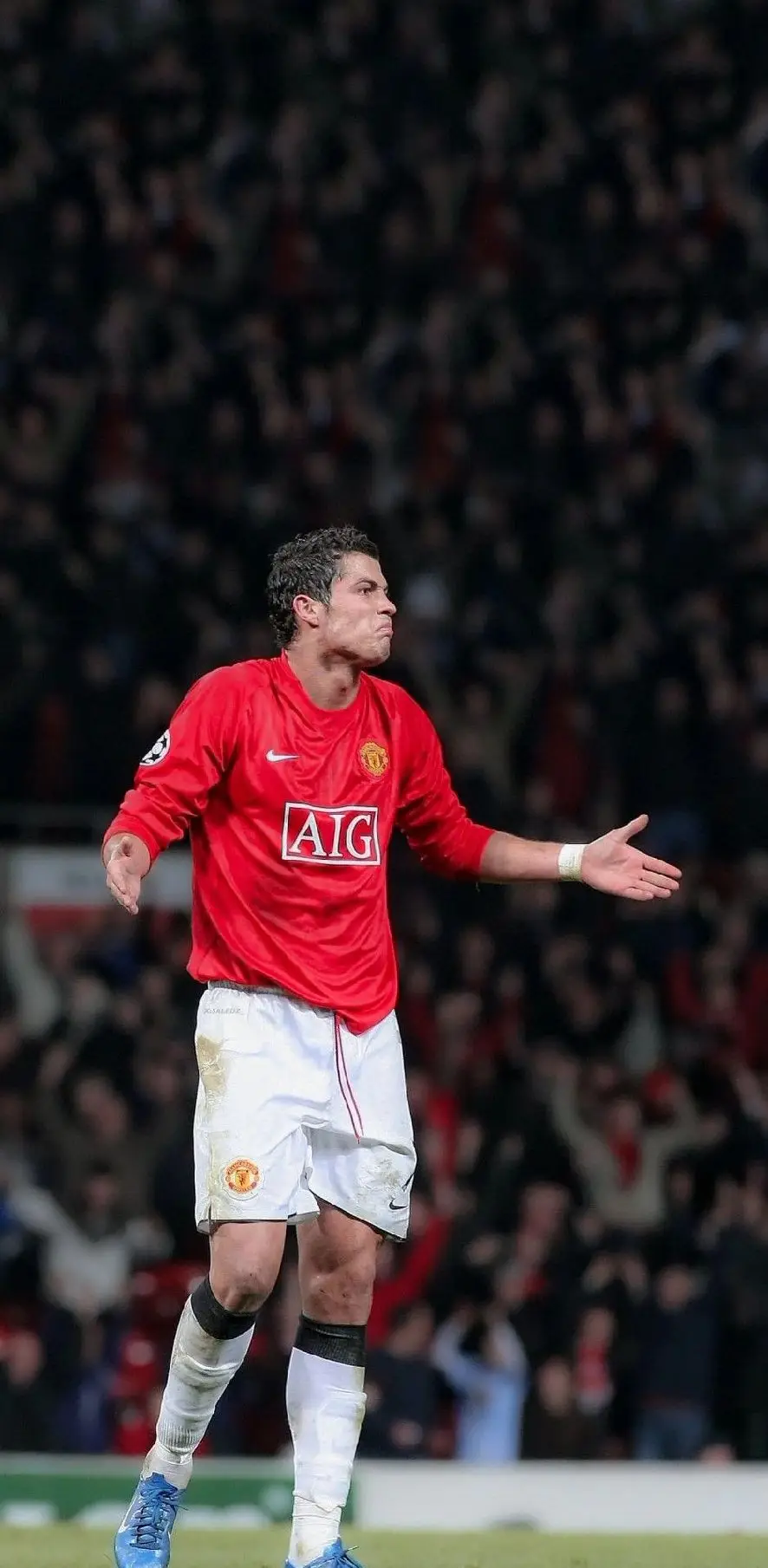 #youngronaldo #goat #photography #like #cristianoronaldo #manchesterunited #2008 #championsleague #ronaldo #shorts #skills #skills4all #skillsfootball #likes #cr7 #cr7fans #cr7goat🐐 #goat🐐 #ronaldo7 #likesuperstar 