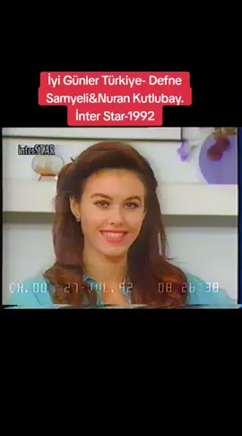 İyi Günler Türkiye- Defne Samyeli&Nuran Kutlubay. İnter Star-1992 90'lı yılların örnek sabah programlarından 'İyi Günler Türkiye'. O dönem daha önce Trt'de spiker olan Nuran Kutlubay ve 1991 Miss Turkey yarışmasından tanıdığımız Defne Samyeli'nin sunduğu programdan kısa bir kesit sizlerle. Kaynak: Teoman Kozan Arşivi. #defnesamyeli #nurankutlubay #interstar #startv #iyigünlertürkiye #1992 #90lar #nostalji #keşfet #keşfetteyiz #beniöneçıkart 