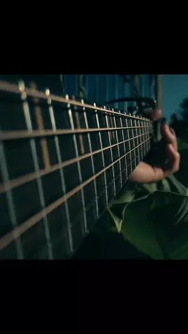 right here waiting for you #foryou #fyp #guitar #rightherewaiting #tian #rightherewaitingforyou 