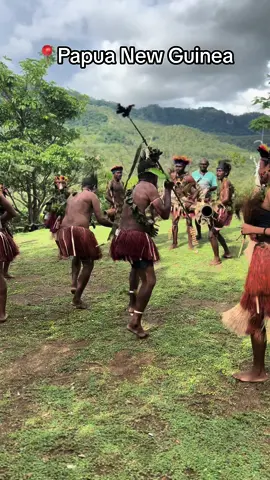 #papuanewguinea #fyp #milnebay #pacificisland #culture 