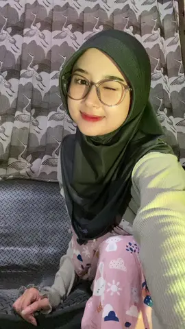 anak indomi pasti lihat aku lg sm siapa🙇‍♀️