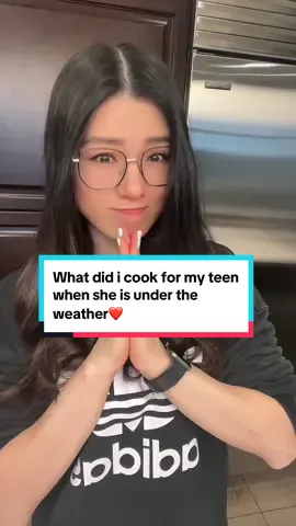 Congee is the best food when you are sick. If u have sore throat or coughing, the stewed pear with rock sugar will help soothe ur throat. And of course drink a lot of water and having fruits will help!✌🏻Recover soon Izzie!❤️(Steamed Bao recipe pls see my story) #foryou #MomsofTikTok #kids #lifewithkids #teenager #homecooking #howto #sick #whattoeat #foodvlog #cooking #family #momlife #parents #motherdaughter #weekend #recovery 