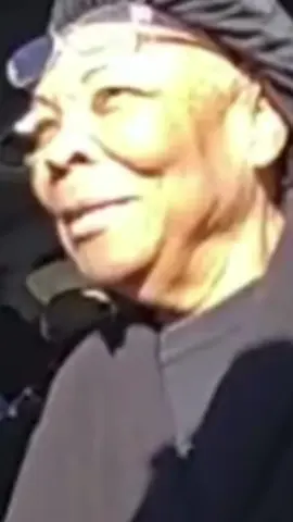This grandma was given £3 million after being RAIDED by SWAT 🤯 #police #grandma #swat #swatteam #usa 
