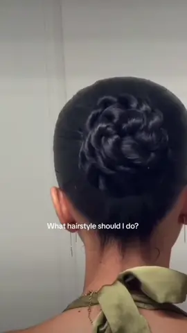 Spring is Almost here so here are some inspo I can’t wait to create more :) #hairstyle #hair #curlyhair #longhair #hairtutorial 