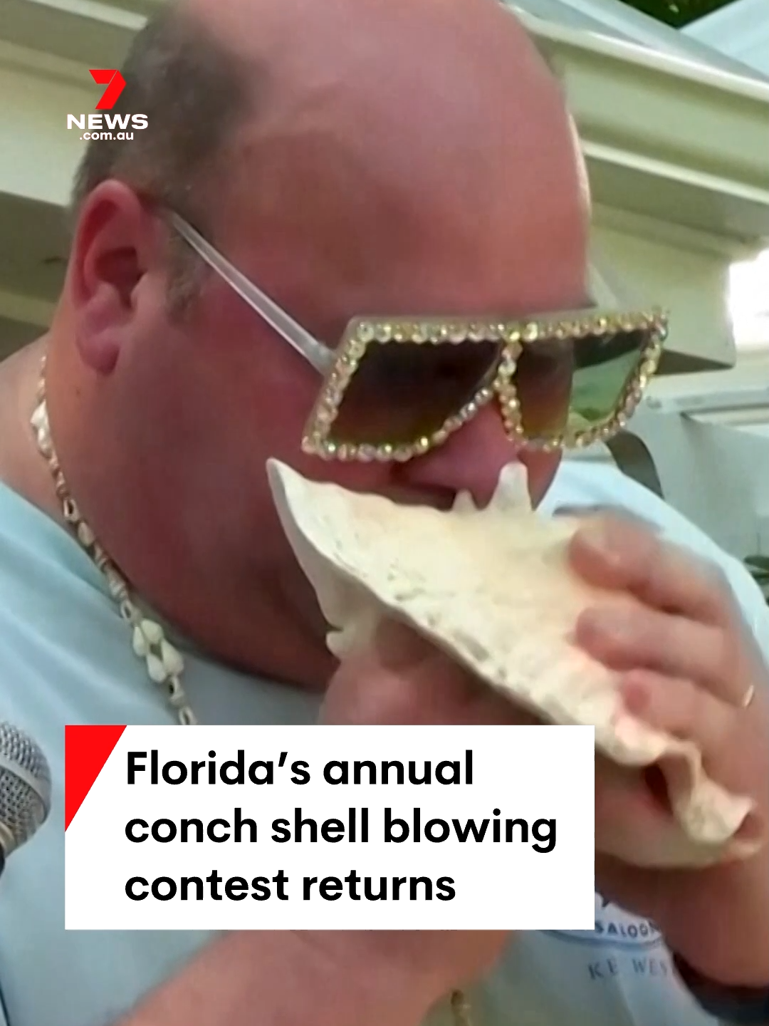 Dozens of conch honkers in Key West, Florida participated in an annual conch shell blowing competition to celebrate its musical and historical heritage.   The conch was traditionally used by fishermen and islanders to communicate. #conchcompetition #Florida #7NEWS