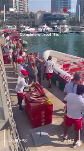 You need to try this when you are in #dubai #505079631#boatlife #tourist #dubai🇦🇪  #Speedboatsdxb #boattouring #atlantis #palm #burjalarab #Booknow