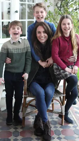The Princess of Wales has admitted editing a photo of her and her children to mark Mother's Day - and issued a personal apology 'for any confusion'.  #katemiddleton #royalfamily #mothersday #birminghamuk #news