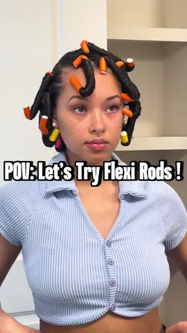 I tried a new method of using flexi rods , lets hope they come out cute ! 🤞🏼 Comment any questions you may have 🩷 Verse of the day: ”So be strong and courageous, all you who put your hope in the Lord!“ Psalms‬ ‭31‬:‭24‬ ‭ #flexirods #flexirodset #flexirodtutorial #curly #curls #curlyhair #hair 