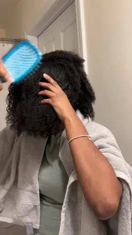 The secret to detangling my type 4 hair in under an hour! #unbrush #unbrushreview #naturalhair #type4hair #4bhair 