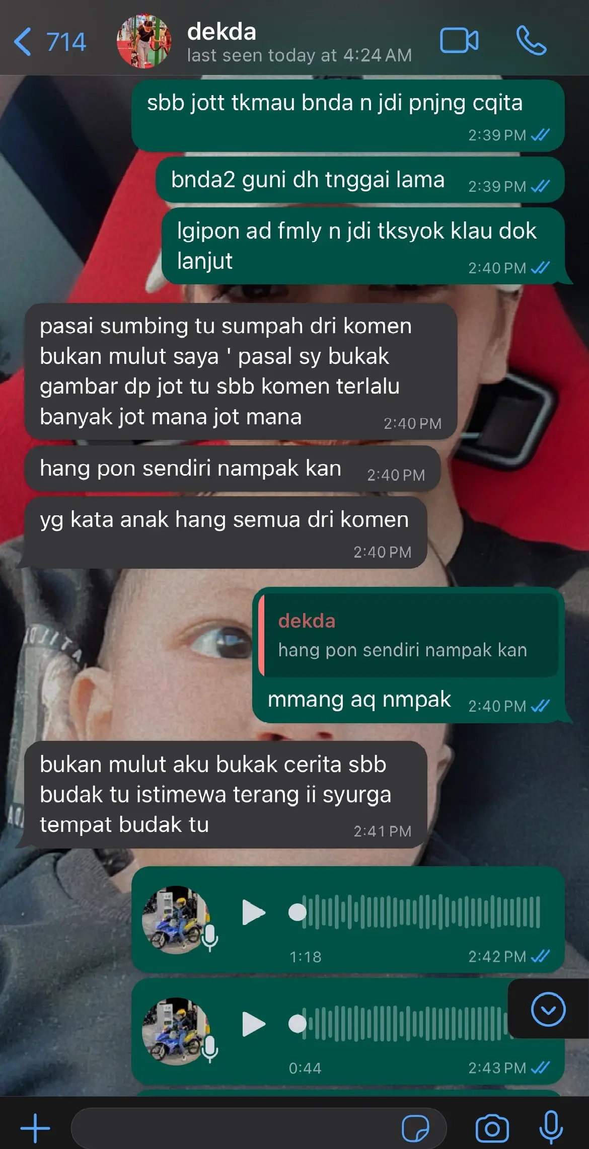 aku tkpenah cuit org , melainkan org cuit aku , ank aku , laki aku / family aku !! tapi aku taksangka sampai ke tahap macam ni sekali aku kena !!? semua org salah aku ? even 10kali hg bagitau benda sebenar pon 10jari org akan tunjuk hg yang salah , malah sangkut hina sekali anak aku yg tkbrdosa , allahu sebak tpi pegang kata kata org yg selalu bagi semangat , sabar even tkkuat mcm mana sekalipon doa tuhan ada 😌😔 terang terang dia dah mengaku salah dia tapi org still nampak aku yg salah , yaa allah ap la ujian yg sampai tahap mcm ni sekali , kalau aku sja kena tkpa aku boleh terima lagi tpi ni melibatkan ank aku auto aku down , ingat aku takkan maafkan org yg kata semua n smpai bila2 , pndai2 merangkak nnti tanggung dkt sna 🙂😊 boleh baca cht aku dngn dekda dh sttle dan dekda pon dh mngaku salah di sbb salah org , netizen / kroni dekda tkprlu nk brlebih sbb bkan salah aku 😊 akhir kata dari saya terima kasih banyak2 ingt saya xmaaf dunia akhirat 👍🏻🙌🏻