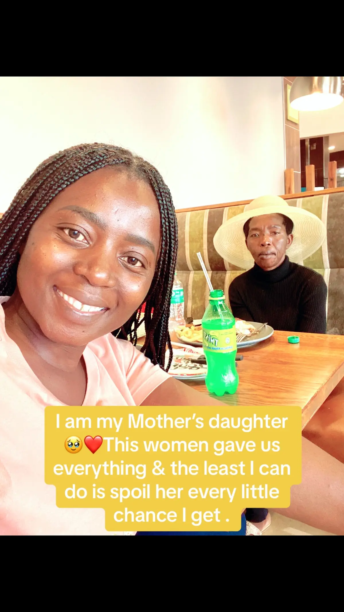 Dear God i thank you for her life 💕#momanddaughter #khuthichidumo😍😍😍 #chidumokhuthie❤️❤️ #johannesburgrunner🛒🛍️🏃 