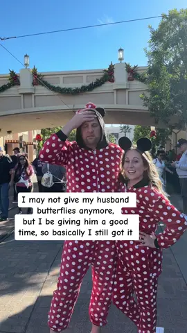 I still got it 😆😆 #couplescomedy #couplesfunnyvideos #husbandandwifehumor #coupleshumor #husbandandwifecomedy #couplescomedygoals #couplesfunnyhumor 