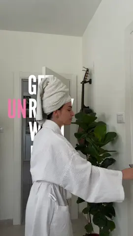 כן קרמים הם סבבה והכל, אבל יש פה כאלה שמכורות לסרומים כמוני?? 😍🎀  פרסום בשיתוף סימפל 🫧🧴 #skincare #serum 