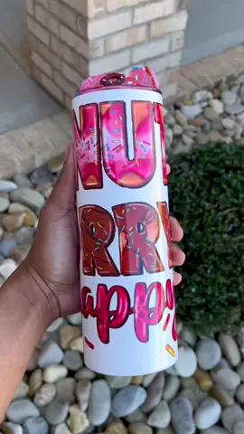 🍩 Doughnut worry be happy! #tumbler #tumblersoftiktok #etsyseller #customtumbler #sublimationtumblers #thecraftgoat #crafttok #craftmomsoftiktok #craftersoftiktok #coffeetiktok #cutecups #giftsforher #gifts #doughnutlover 