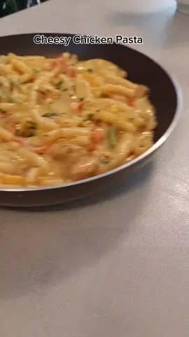 #chickenpasta #EasyRecipe #asmrsounds #asmr #Foodie #tiktokcooks 
